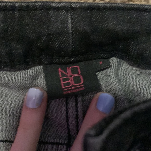 needed them for work, wore them once and never again - Picture 2 of 3